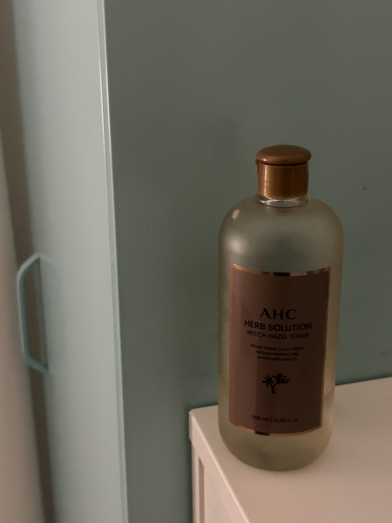 AHC (에이에이치씨) 허브 솔루션 토너 [위치하젤] review image