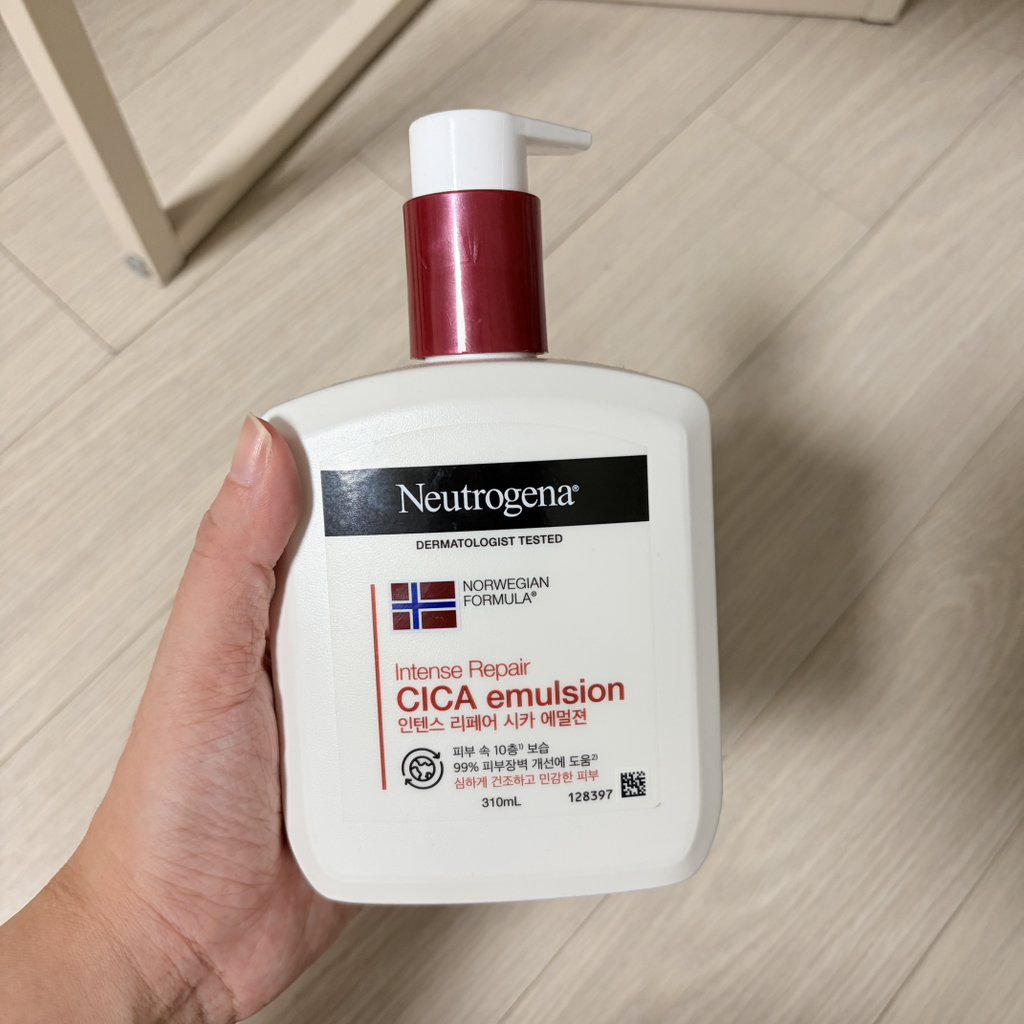 뉴트로지나 (Neutrogena) 인텐스 리페어 시카 에멀젼 [무향] review image