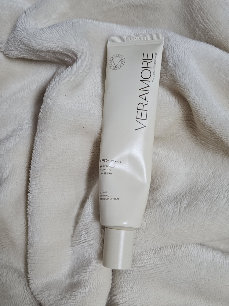 베라모어 (VERAMORE) 브라이트닝 광채 선세럼 [SPF50+/PA++++] review image