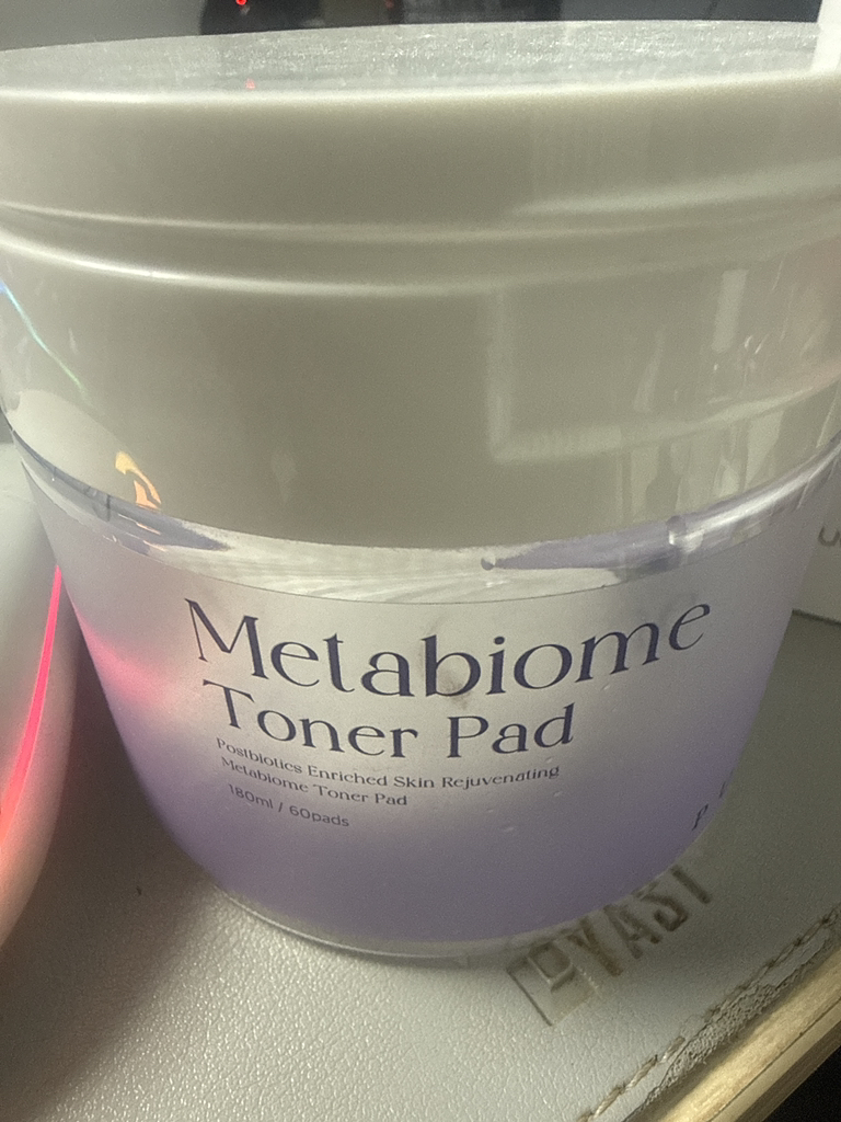 Ảnh đánh giá thực tế của người dùng về MetaBiome Toner Pad