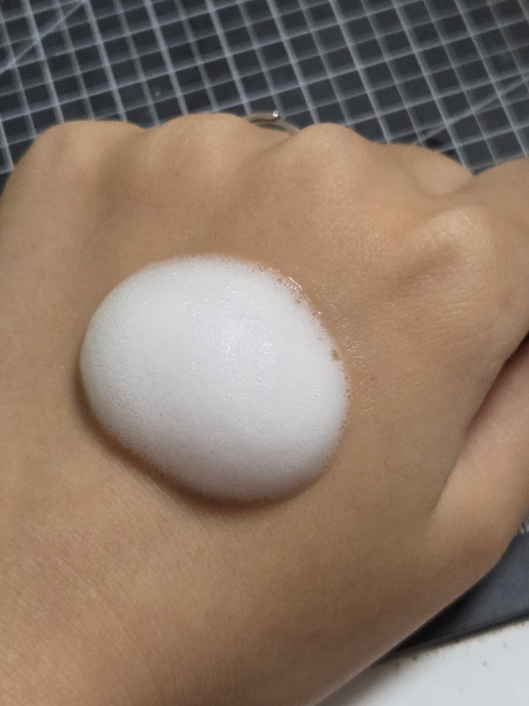 큐어레스트 (curest) 수분진정 버블에센스토너 review image