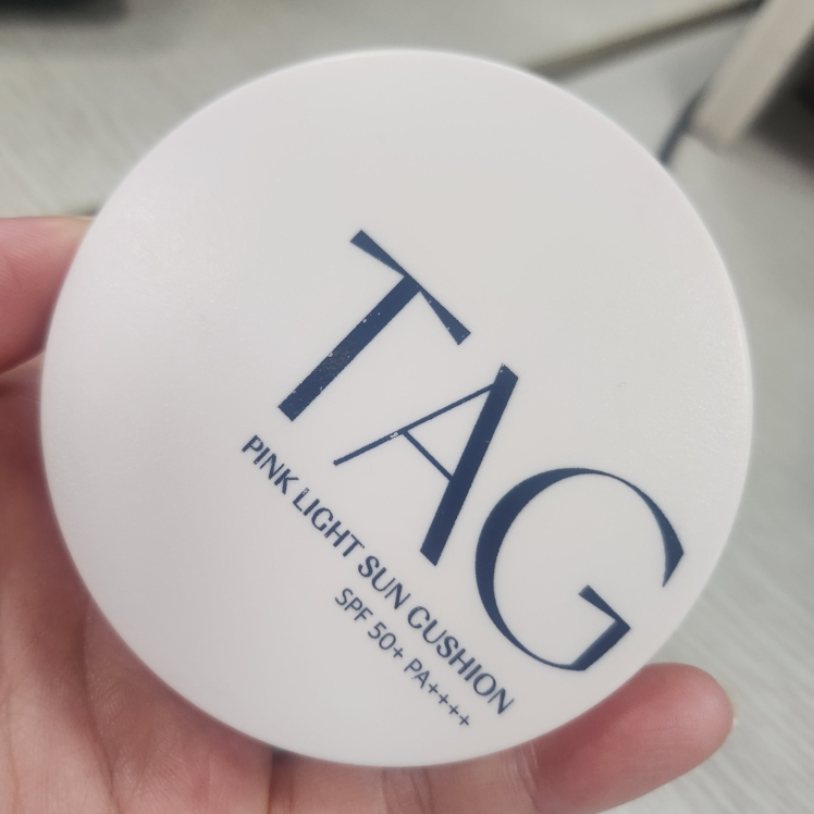 태그 (TAG) 핑크 라이트 선쿠션 [SPF50+/PA++++] review image