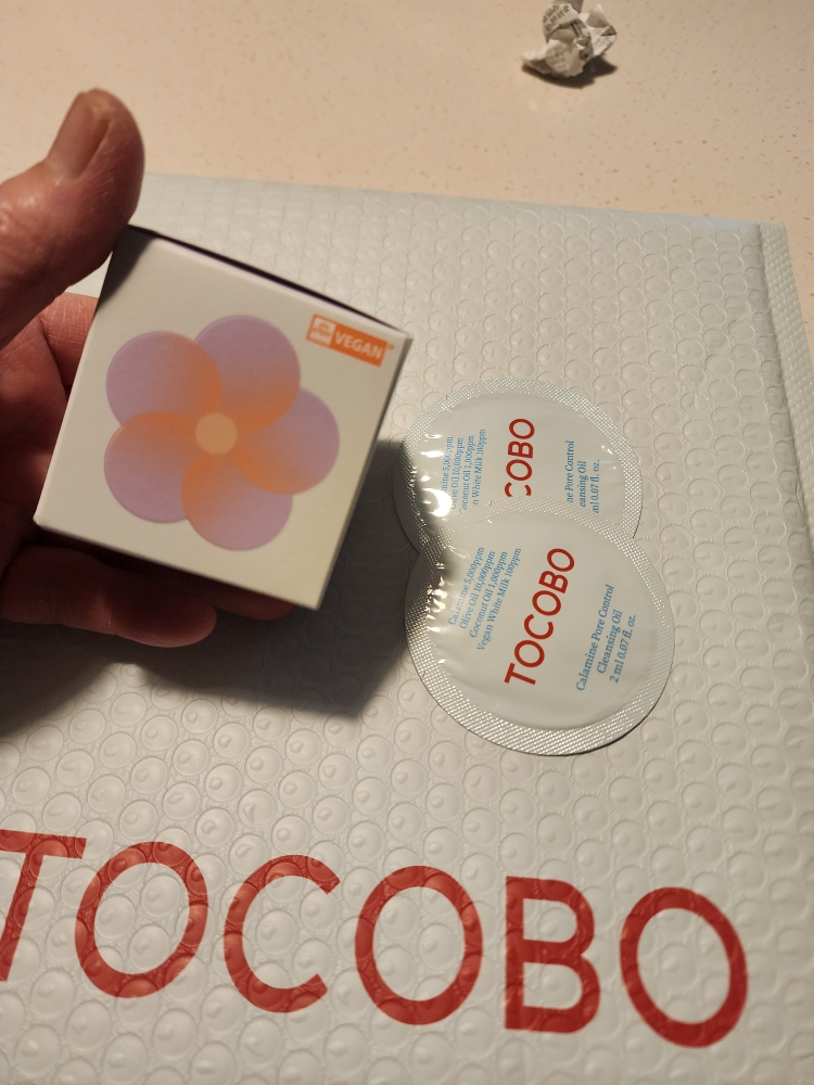 TOCOBO Mặt nạ môi Vita Glazed review image