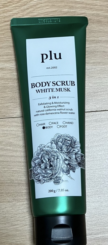 Plu Original Body Scrub [White Musk] review image