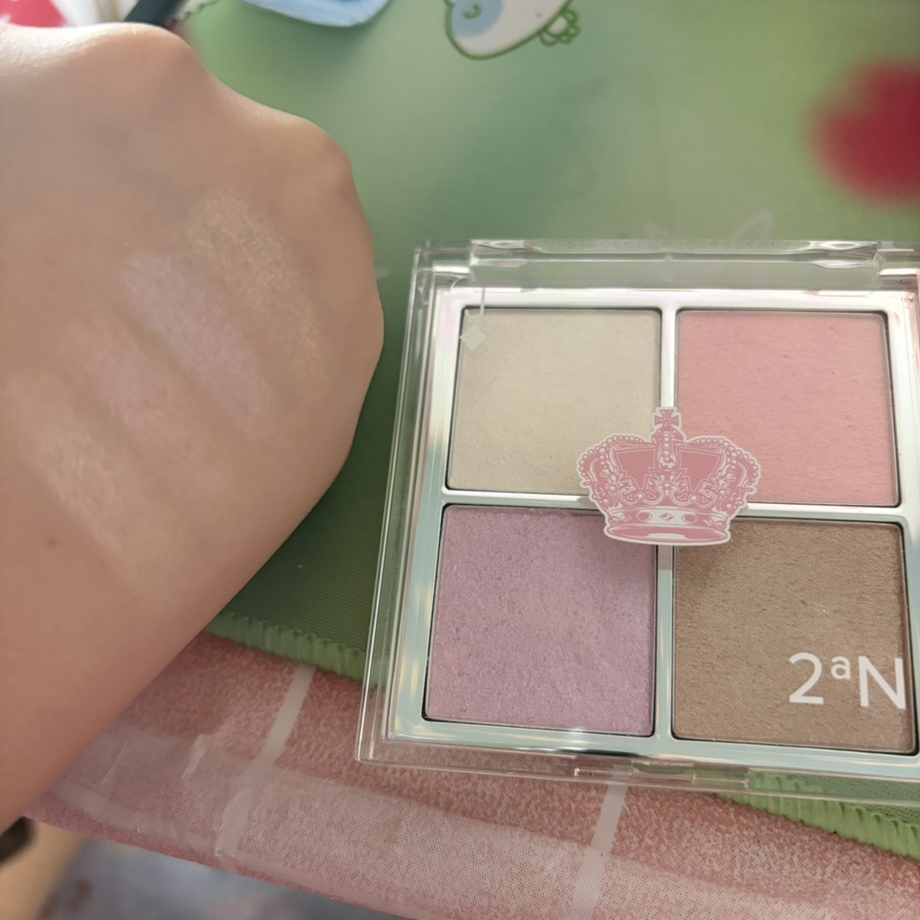 투에이엔 (2an) 드림 판타지 홀리데이 에디션 젤리 글로우 하이라이터 팔레트 01 페어리 드림 review image