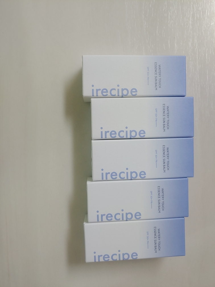 아이레시피 (irecipe) 워터리 터치 에센스 선 밤 [SPF50+/PA++++] review image