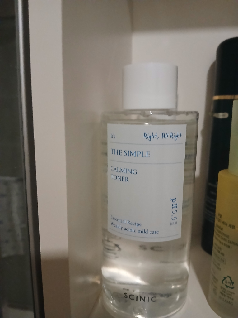 SCINIC The Simple Calming Toner review image