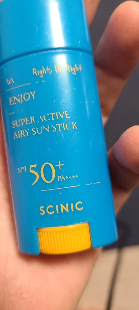 싸이닉 (SCINIC) 엔조이 슈퍼 액티브 에어리 썬스틱 [SPF50+/PA++++] review image