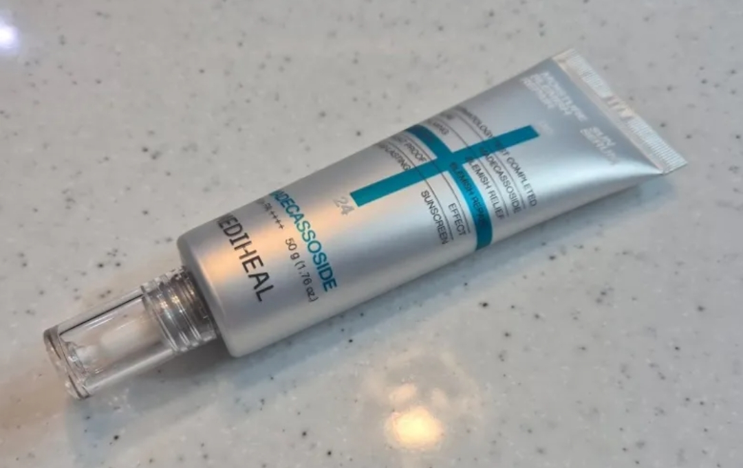 Ảnh đánh giá thực tế của người dùng về Madecassoside Moisture Serum Trace Repair [SPF50+/PA++++]