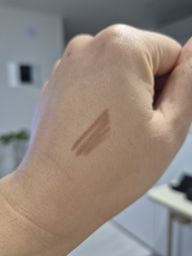 클리오 (CLIO) 샤프 쏘 심플 워터프루프 펜슬라이너 [6호 바닐라베이지] review image