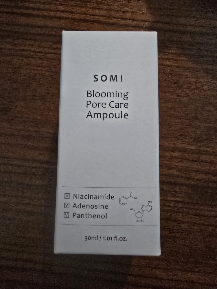 소미 (SOMI) 블루밍 포어 케어 앰플 review image