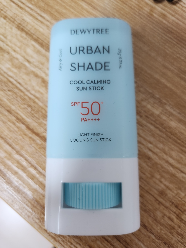 DEWYTREE Urban Shade Cool Calming Sun Stick [SPF50+/PA++++] review image