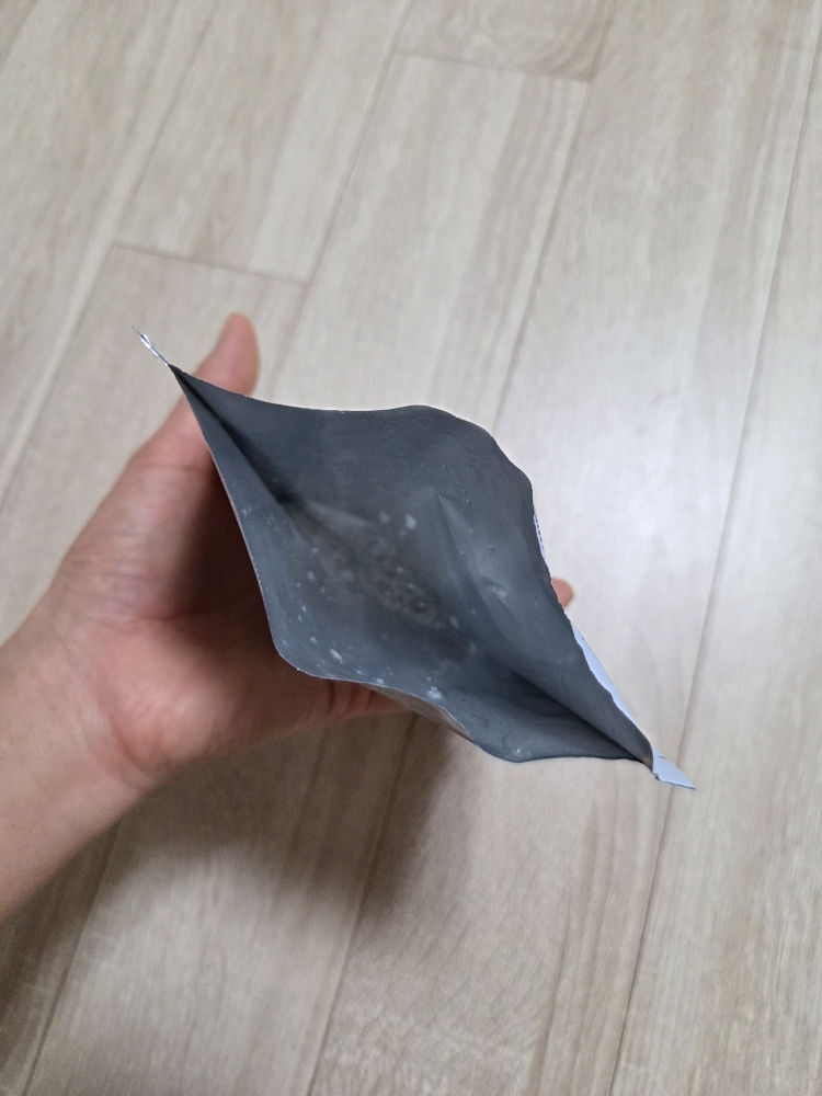 Ảnh đánh giá thực tế của người dùng về Mặt nạ làm trắng da với niacinamide