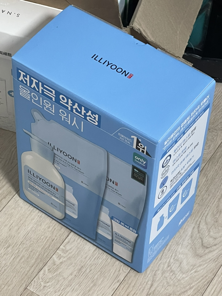 Ảnh đánh giá thực tế của người dùng về Ceramide Ato 6.0 Top-to-Toe Wash