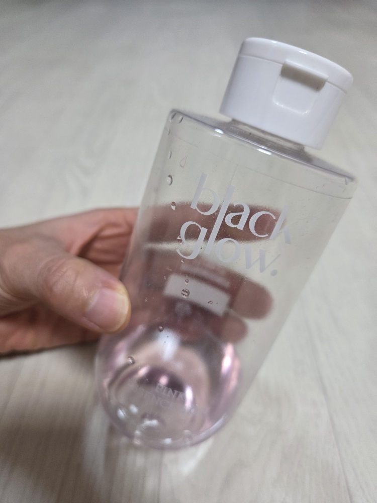 블랙글로우 (BLACKGLOW) 핑크 에센스 스킨 review image