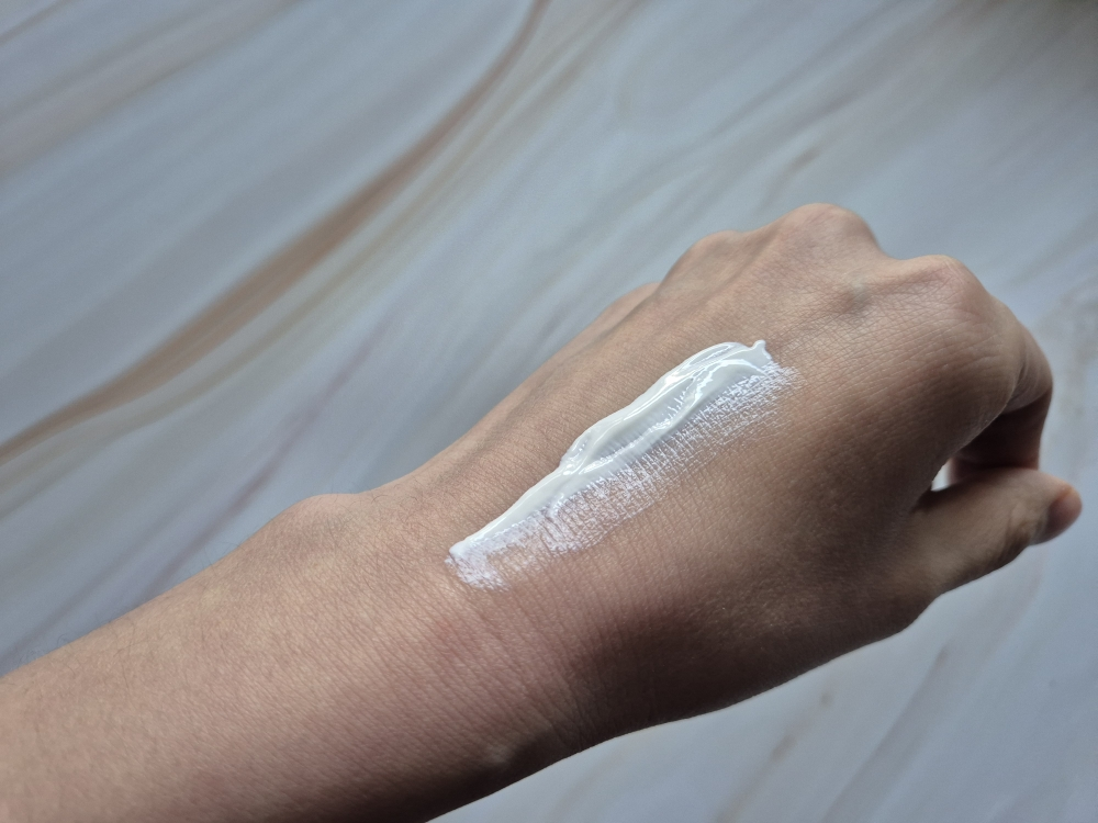 로벡틴 (ROVECTIN) 아쿠아 수딩 선크림 [SPF50+/PA++++] review image