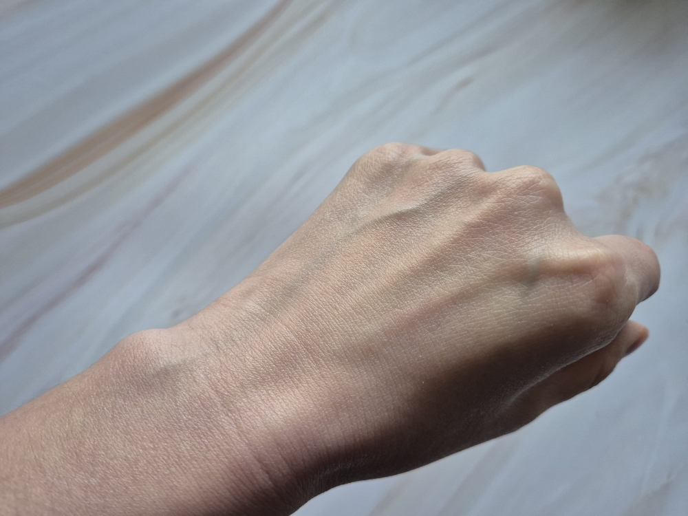 로벡틴 (ROVECTIN) 아쿠아 수딩 선크림 [SPF50+/PA++++] review image