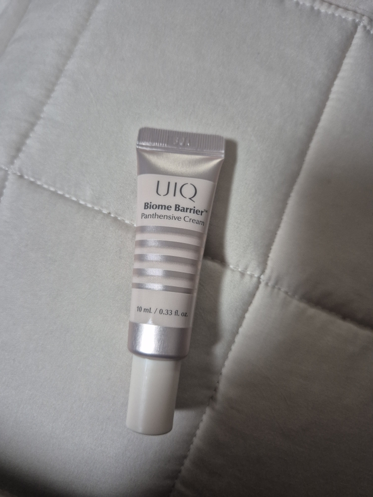 유이크 (UIQ) 바이옴 베리어 판텐시브 크림 review image