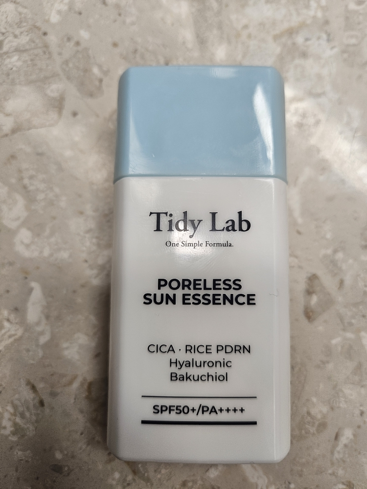 타이디랩 (Tidy Lab) 포어리스 선에센스 [SPF50+/PA++++] review image