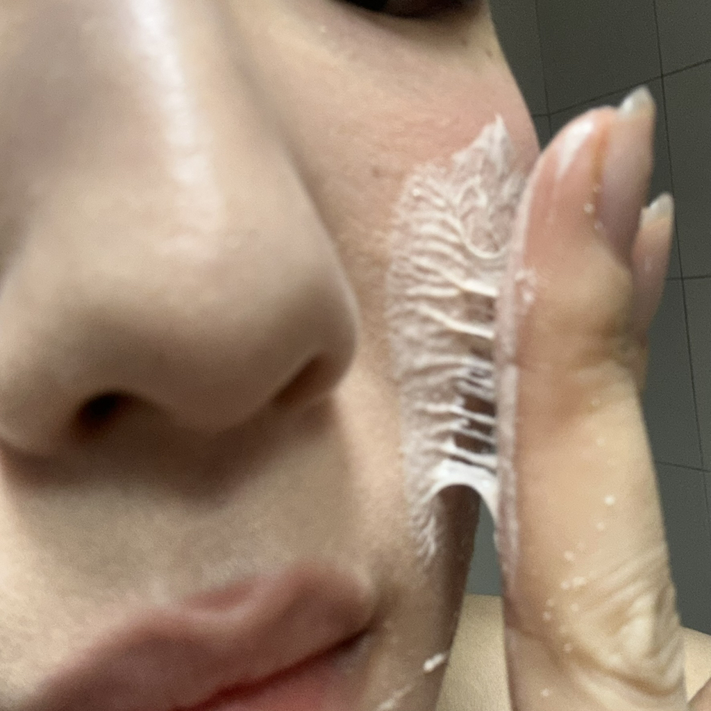 노일리 (NOILY) BHA 알로에 젤 효소클렌저 review image