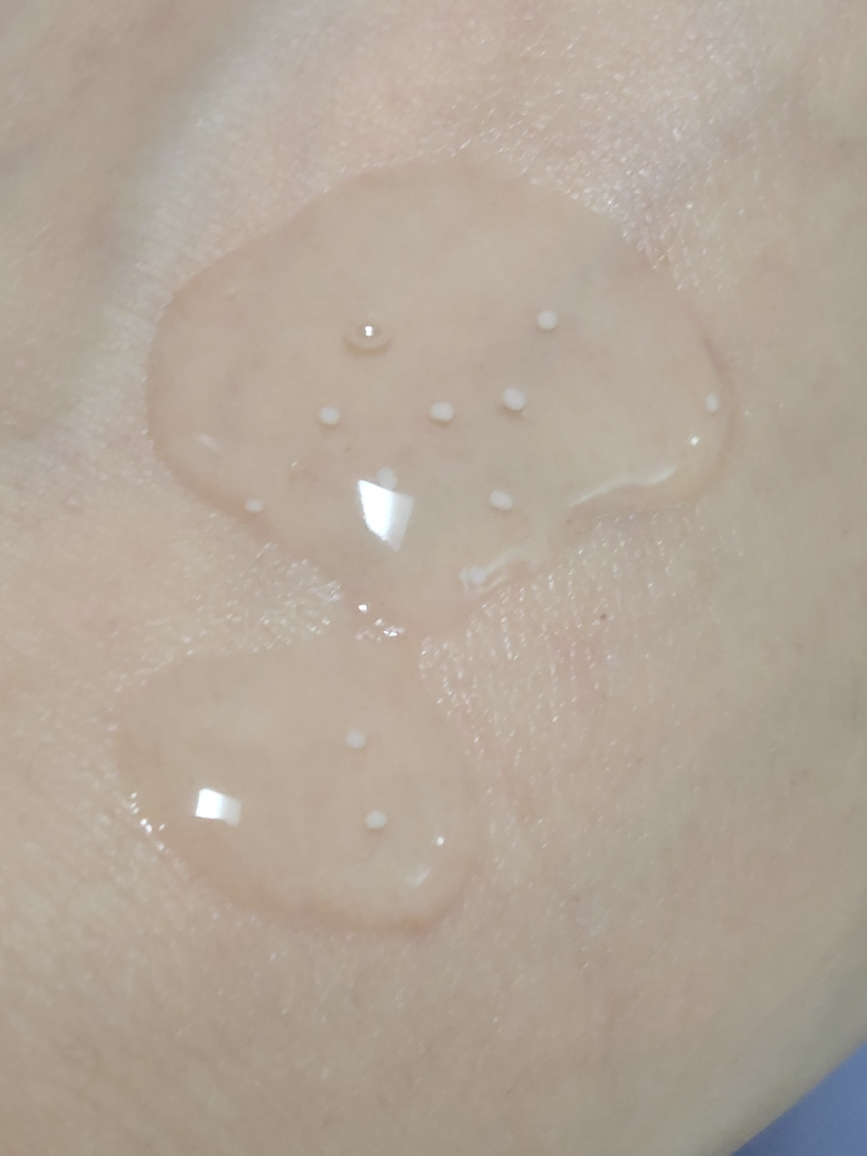 리에종드로렌 (LiaisondeLOREN) 얼티메잇 퍼스트 에센스 review image