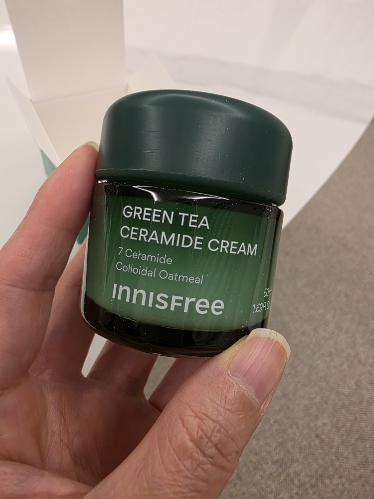 이니스프리 (INNISFREE) 그린티 버터 보습 크림 review image