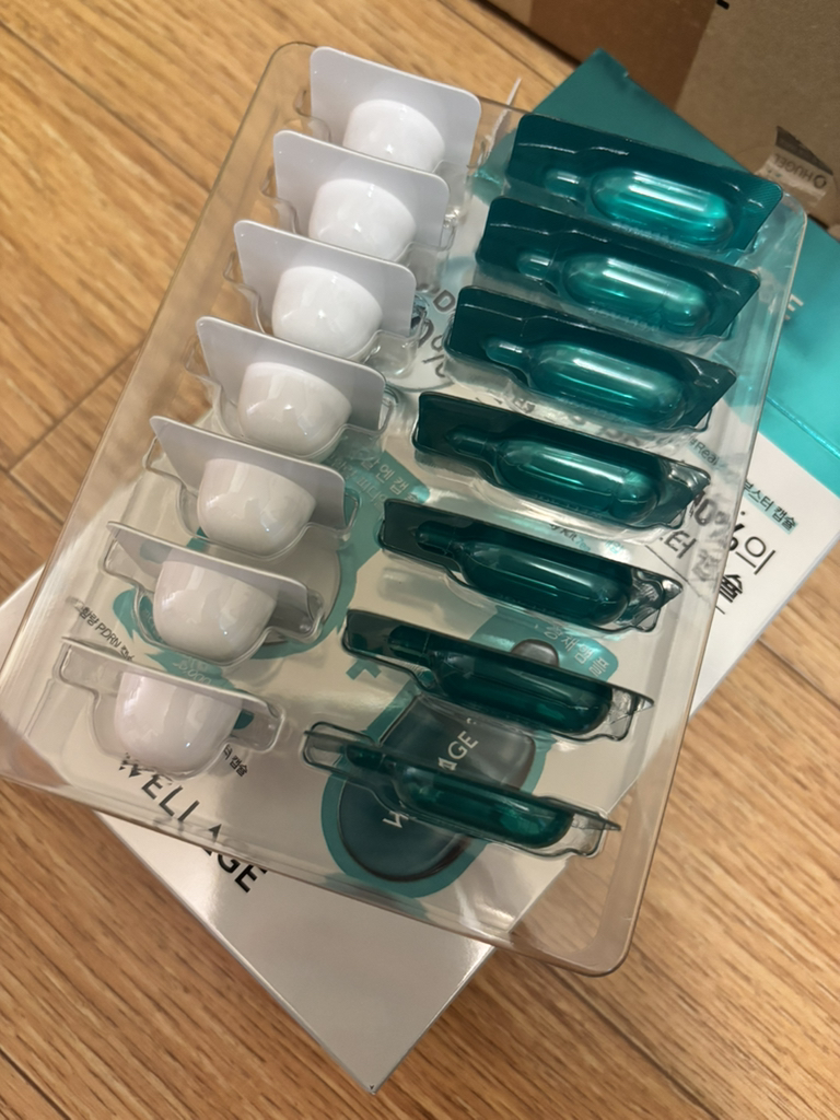웰라쥬 (WELLAGE) 하이퍼 PDRN 원데이 키트 review image