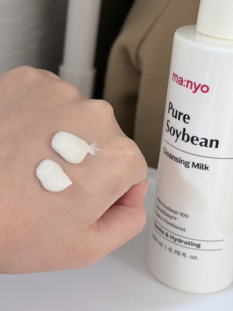 마녀공장 (manyo) 퓨어 소이빈 클렌징 밀크 review image