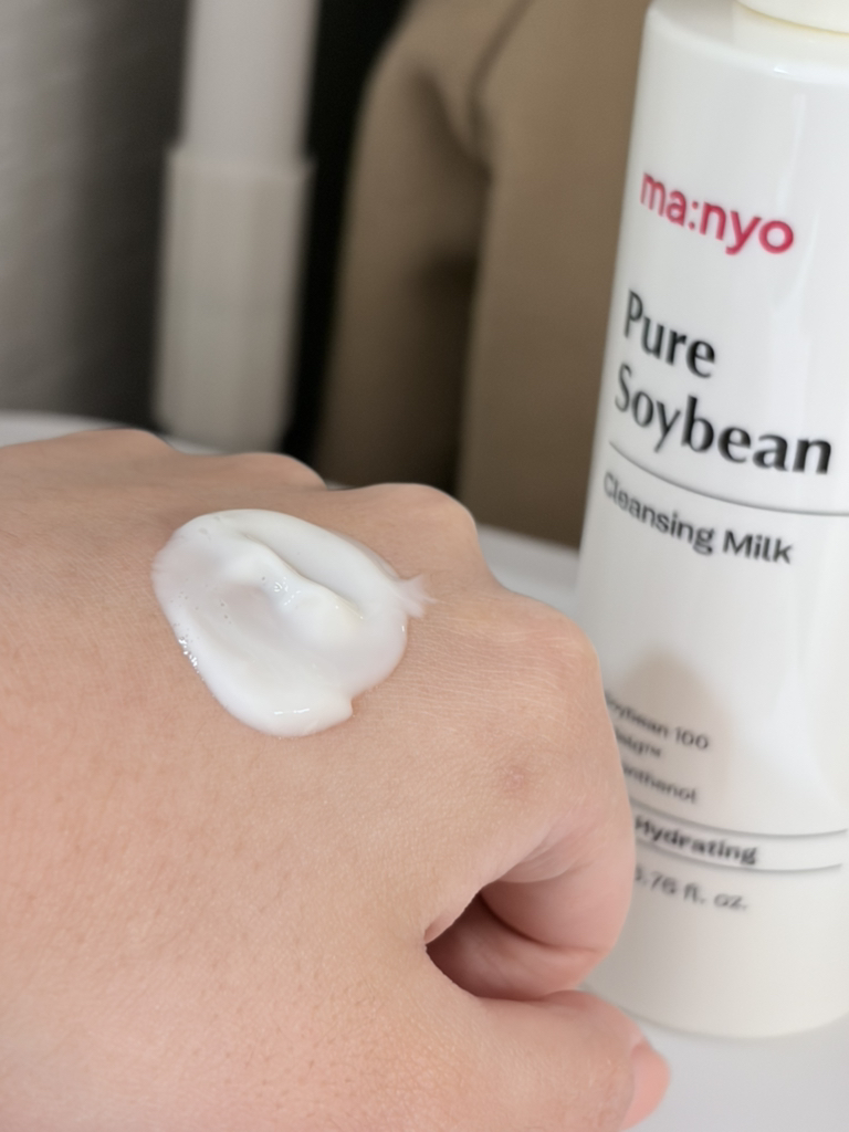 마녀공장 (manyo) 퓨어 소이빈 클렌징 밀크 review image