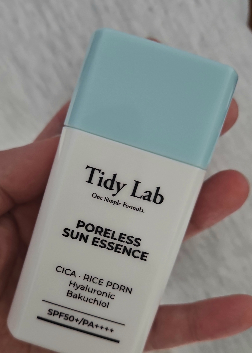 타이디랩 (Tidy Lab) 포어리스 선에센스 [SPF50+/PA++++] review image