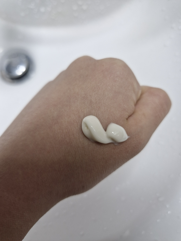 마녀공장 (manyo) 퓨어 소이빈 클렌징 밀크 review image