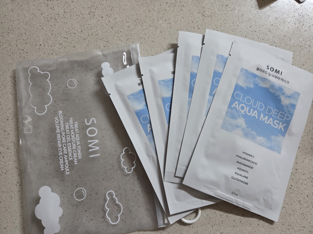 소미 (SOMI) 클라우드 딥 아쿠아 마스크 review image