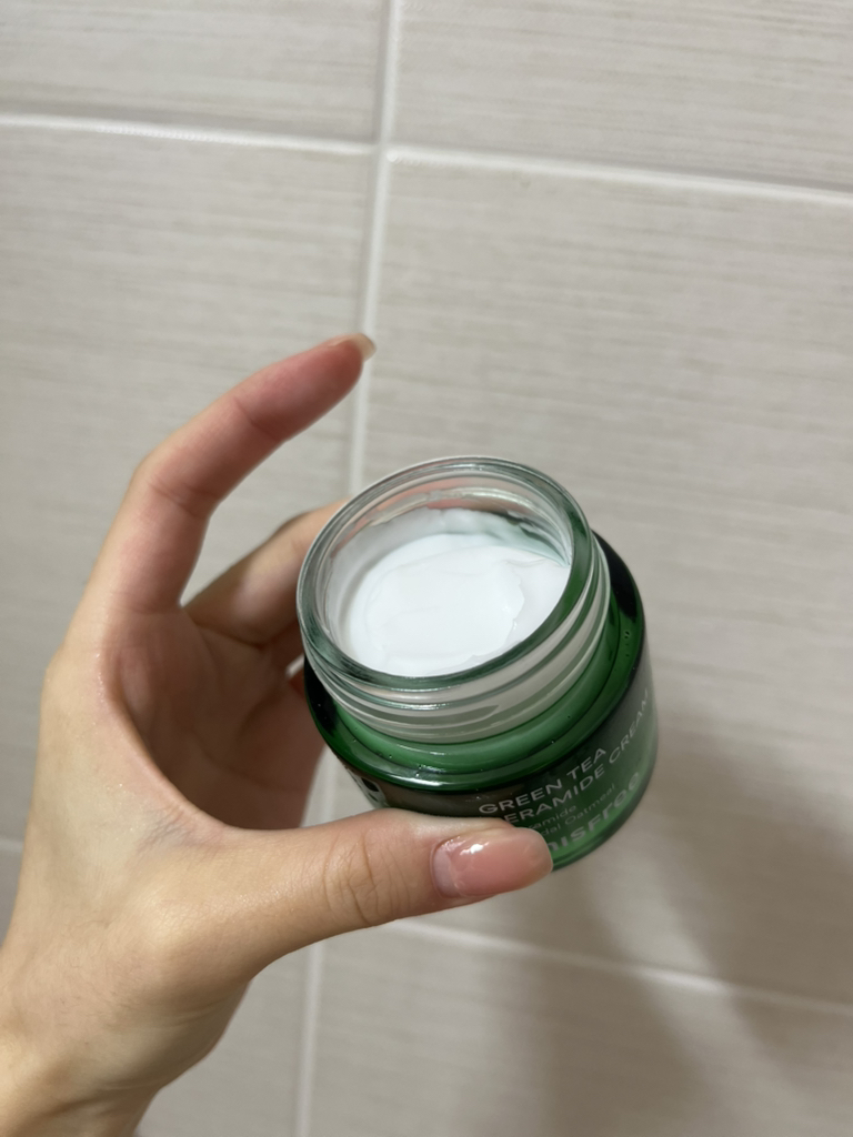 이니스프리 (INNISFREE) 그린티 버터 보습 크림 review image