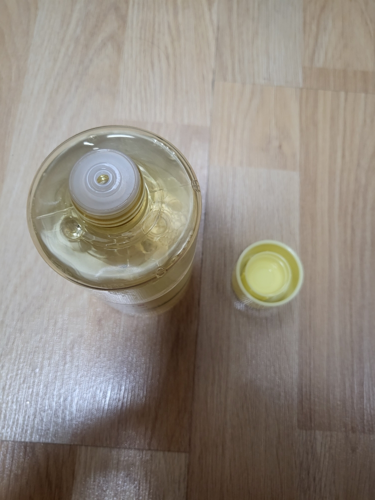 일리윤 (ILLIYOON) 프레쉬모이스춰 립앤아이 리무버 review image