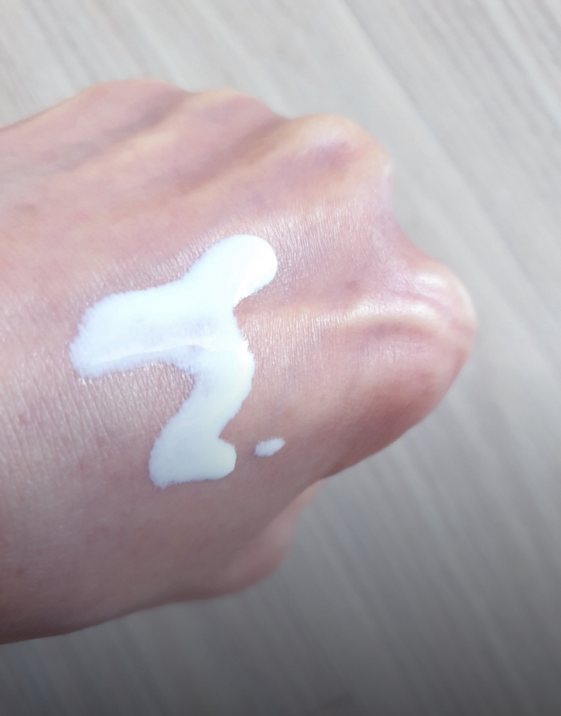 GOONGBE Waterful Sun Lotion Mild [SPF50+/PA++++] review image