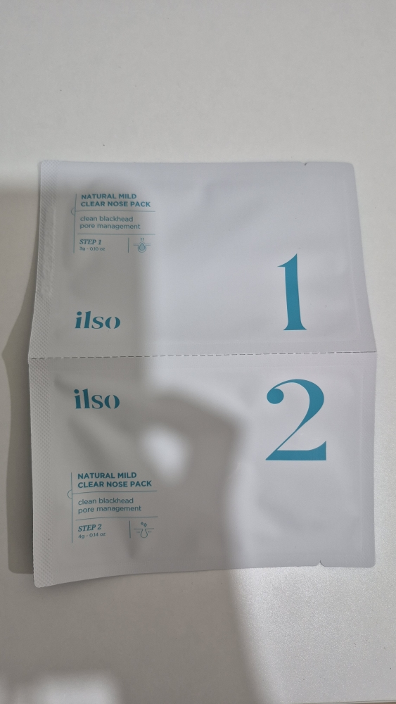 ilso Natural Mild Clear Nose Pack review image