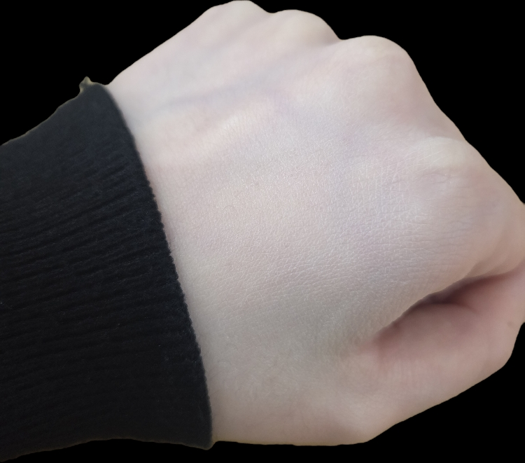 코스노리 (COSNORI) 화이트닝드레스 미백 톤업크림 review image