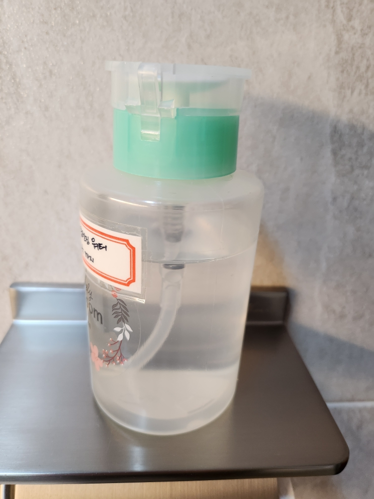 鱼腥草弱酸性深层洁肤水的真实用户使用照片