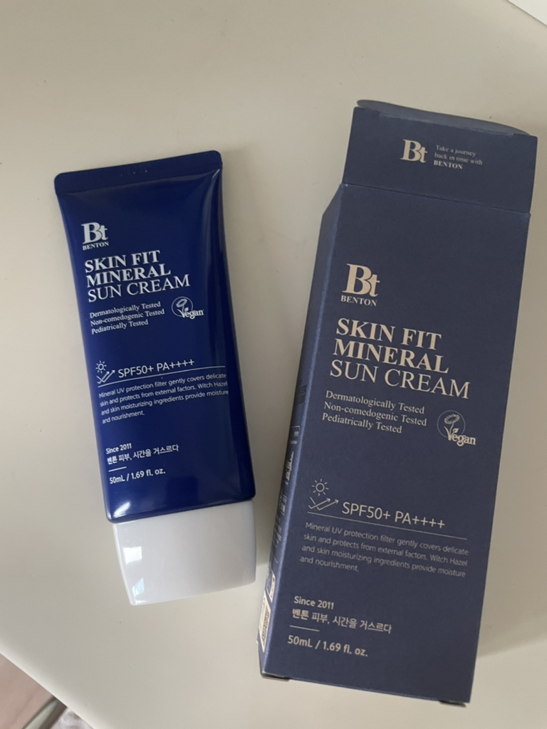 벤튼 (BENTON) 스킨핏 미네랄 선크림 [SPF50+/PA++++] review image