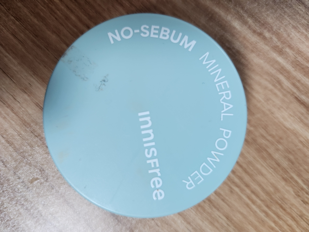 INNISFREE (Renewal) Noseveum Mineral Powder review image