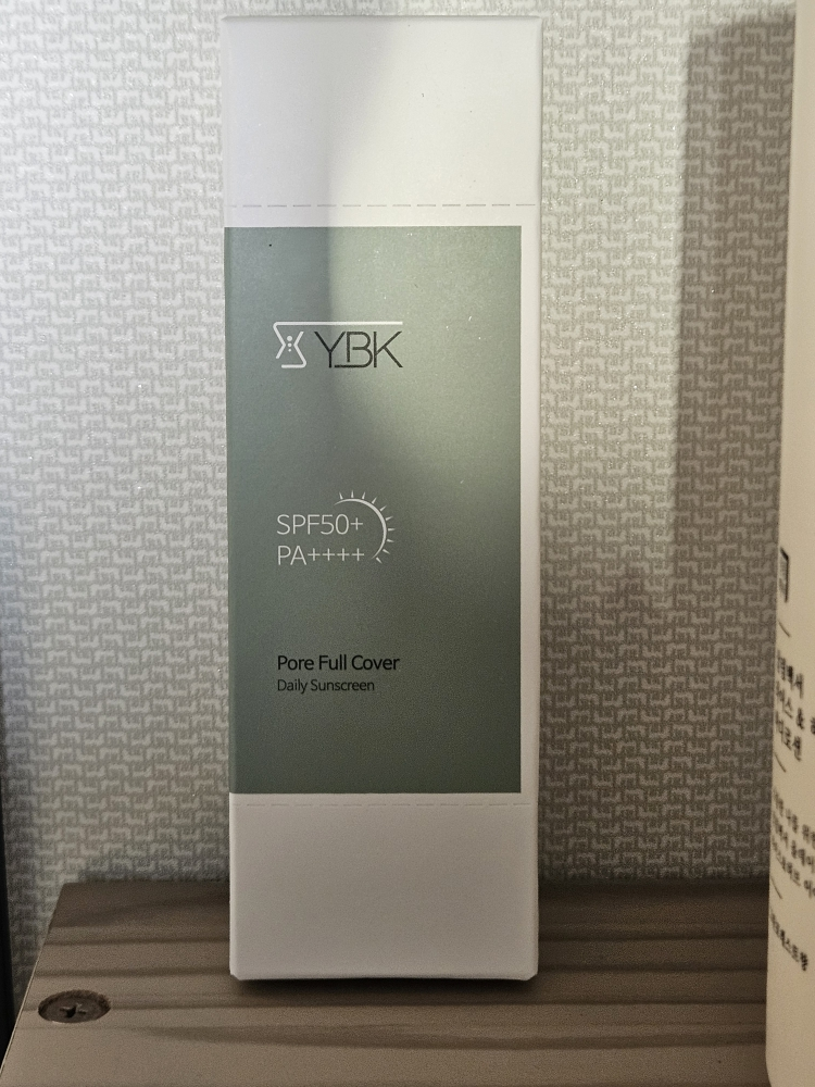 YBK (와이비케이) 포어 풀 커버 데일리 썬스크린 [SPF50+/PA++++] review image
