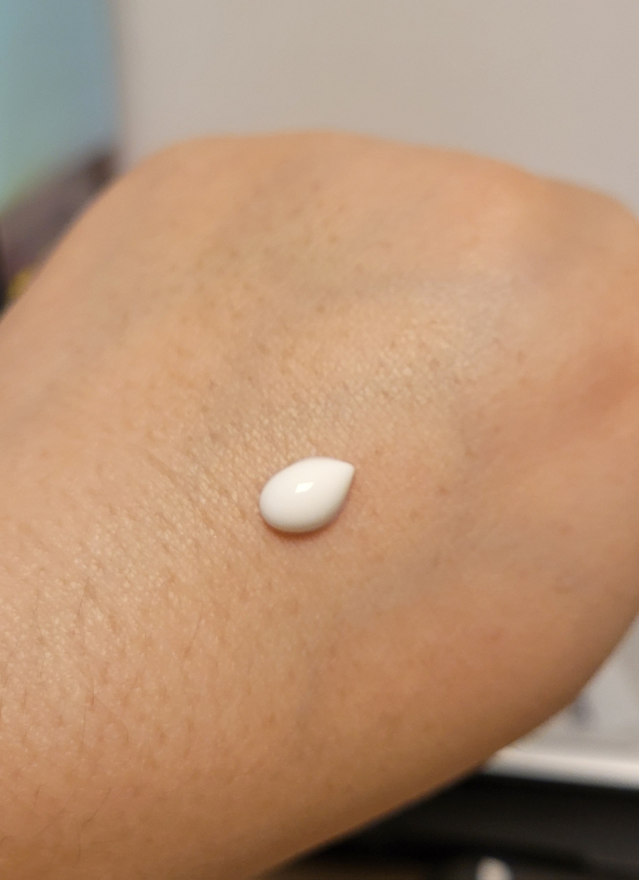 YBK Kem chống nắng nhẹ nhàng cấp ẩm [SPF50+/PA++++] review image