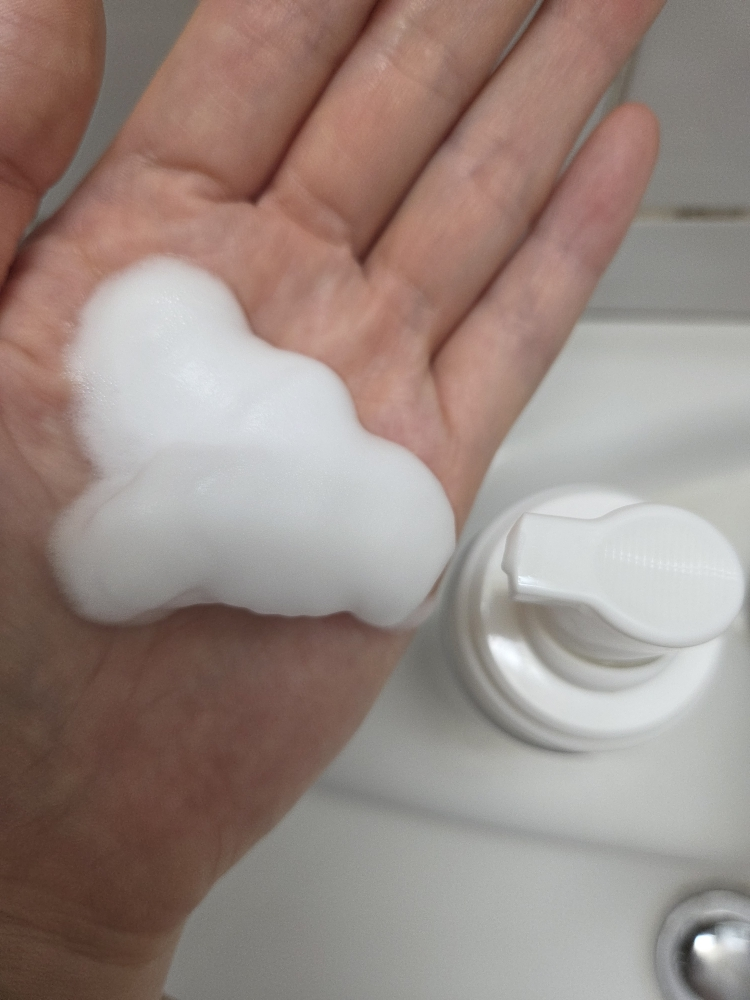 아누아 (Anua) 어성초 약산성 딥 클렌징 워터 review image