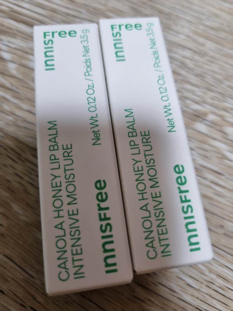 이니스프리 (INNISFREE) 유채꿀립밤 [초보습] review image