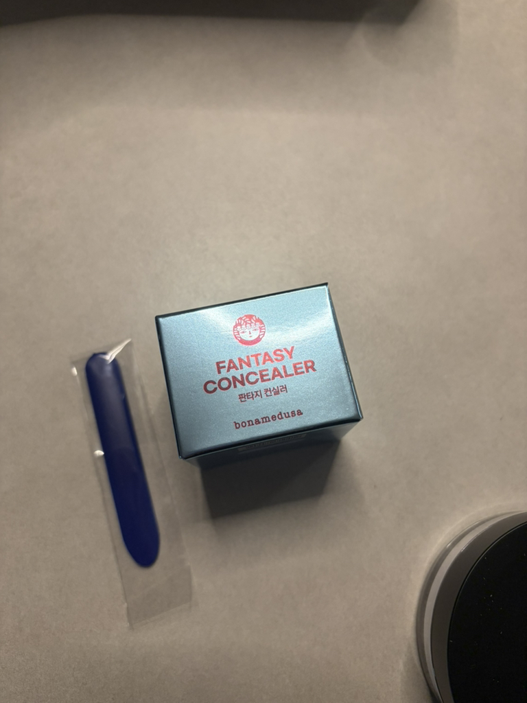 보나메두사 (bonamedusa) 판타지 컨실러 review image