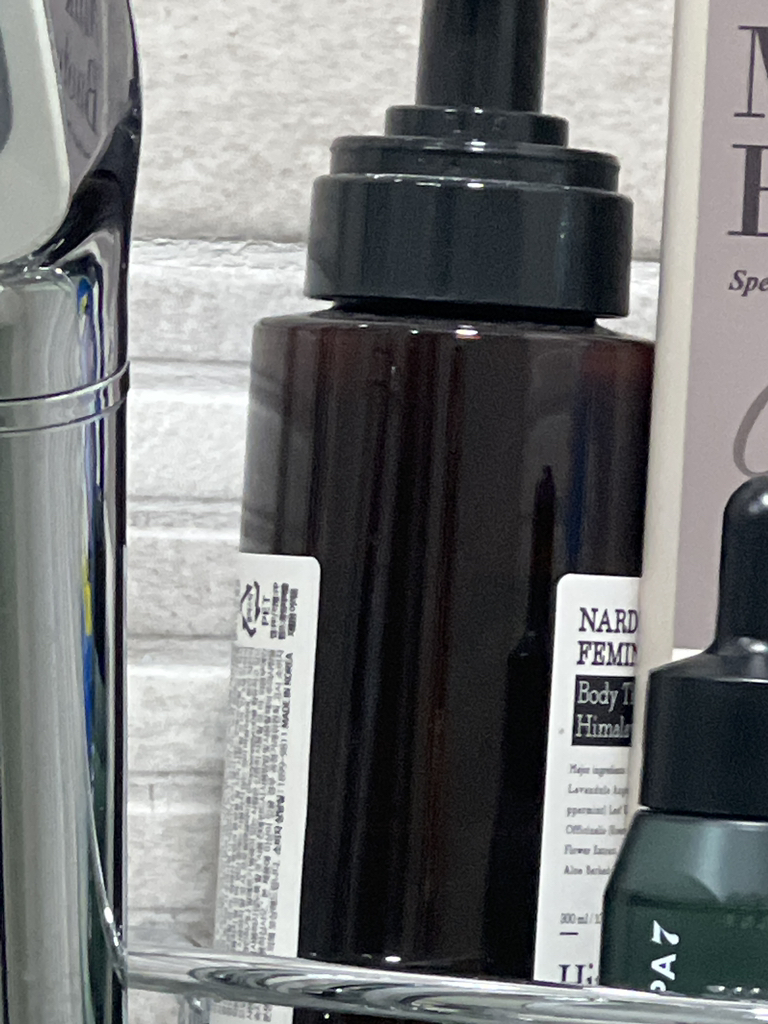 NARD Dung dịch vệ sinh phụ nữ nhẹ nhàng có tính axit yếu review image