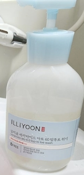 ILLIYOON Ceramide Ato 6.0 Top-to-Toe Wash review image