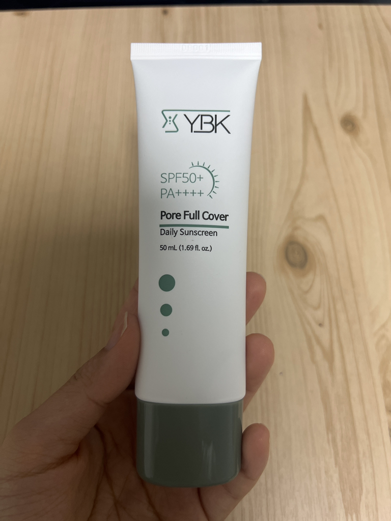 YBK (와이비케이) 포어 풀 커버 데일리 썬스크린 [SPF50+/PA++++] review image