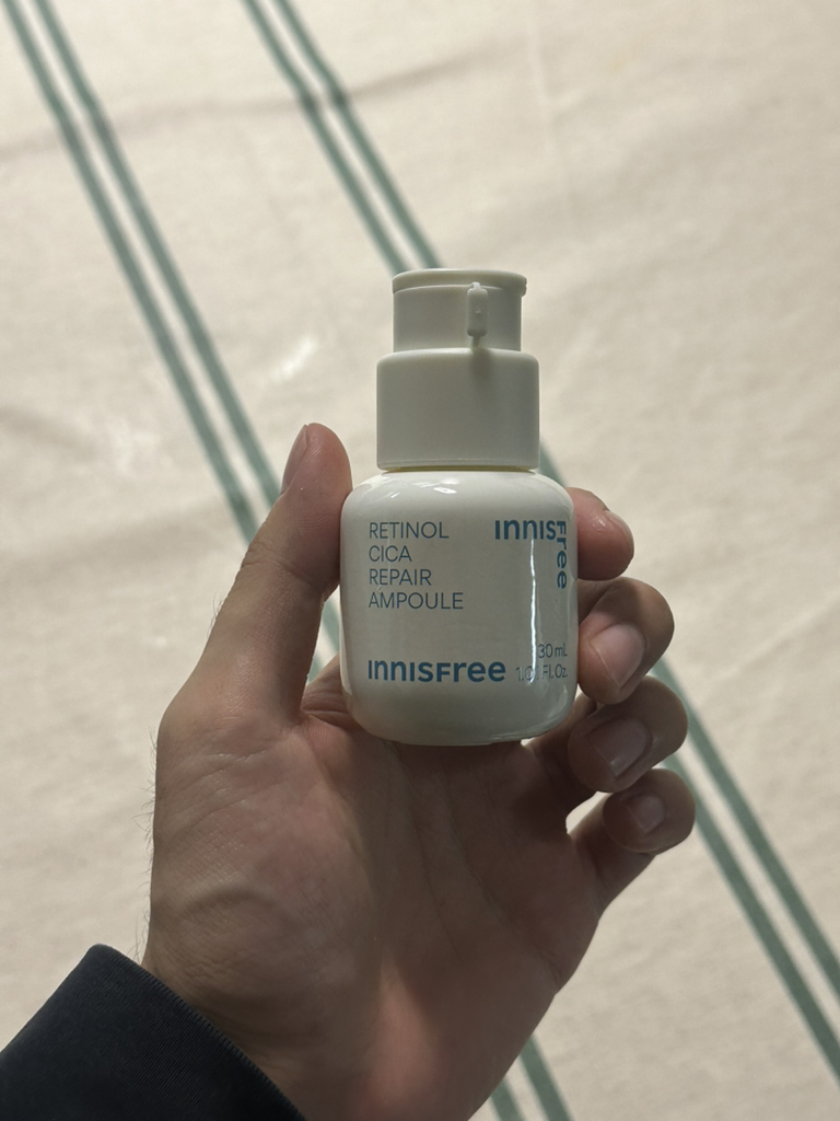 이니스프리 (INNISFREE) 레티놀 시카 흔적 앰플 review image