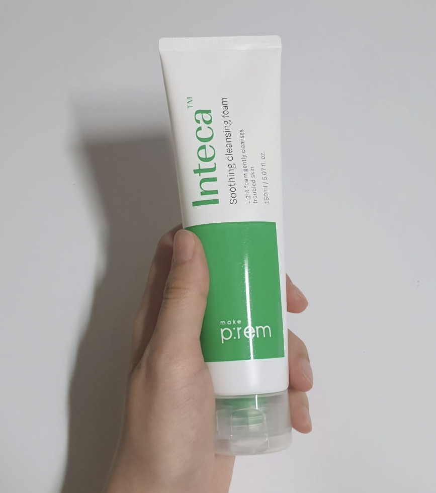 메이크프렘 (makep:rem) 인테카 수딩 클렌징 폼 review image